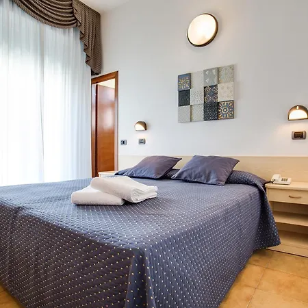 Hotel Villa Dei Gerani Rimini Exterior foto